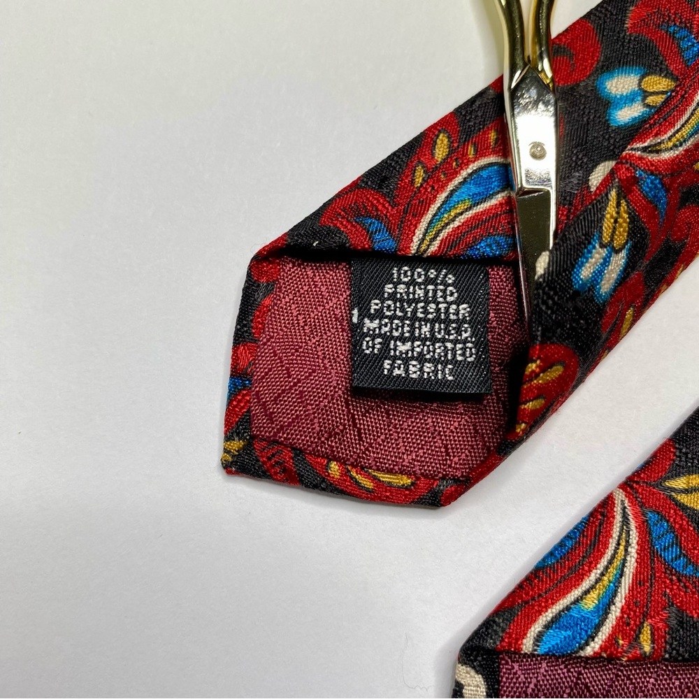 Christian Dior Black Red Blue White Paisley Men’s Tie 3.75” x 60” Made In USA - Picture 5 of 6